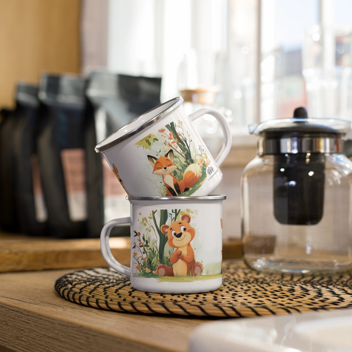 Emaljekopper med unikt design